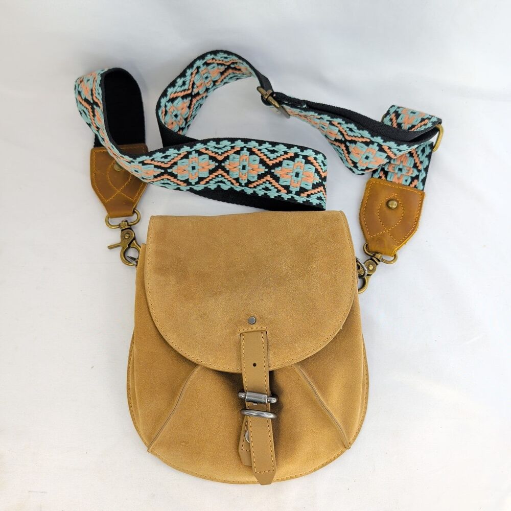 Lucky Brand Leather Crossbody Suede Saddle Bag Tan Woven Aztec Strap Womens Purs